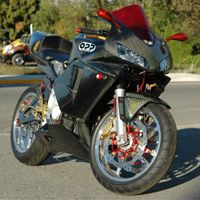 OPP Honda CBR600RR 2003 with full Carbon Fiber bodywork and LighTech Red Colored Fiber Mirrors